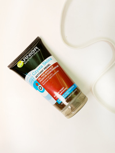 اسکراب ذغالی گارنیر