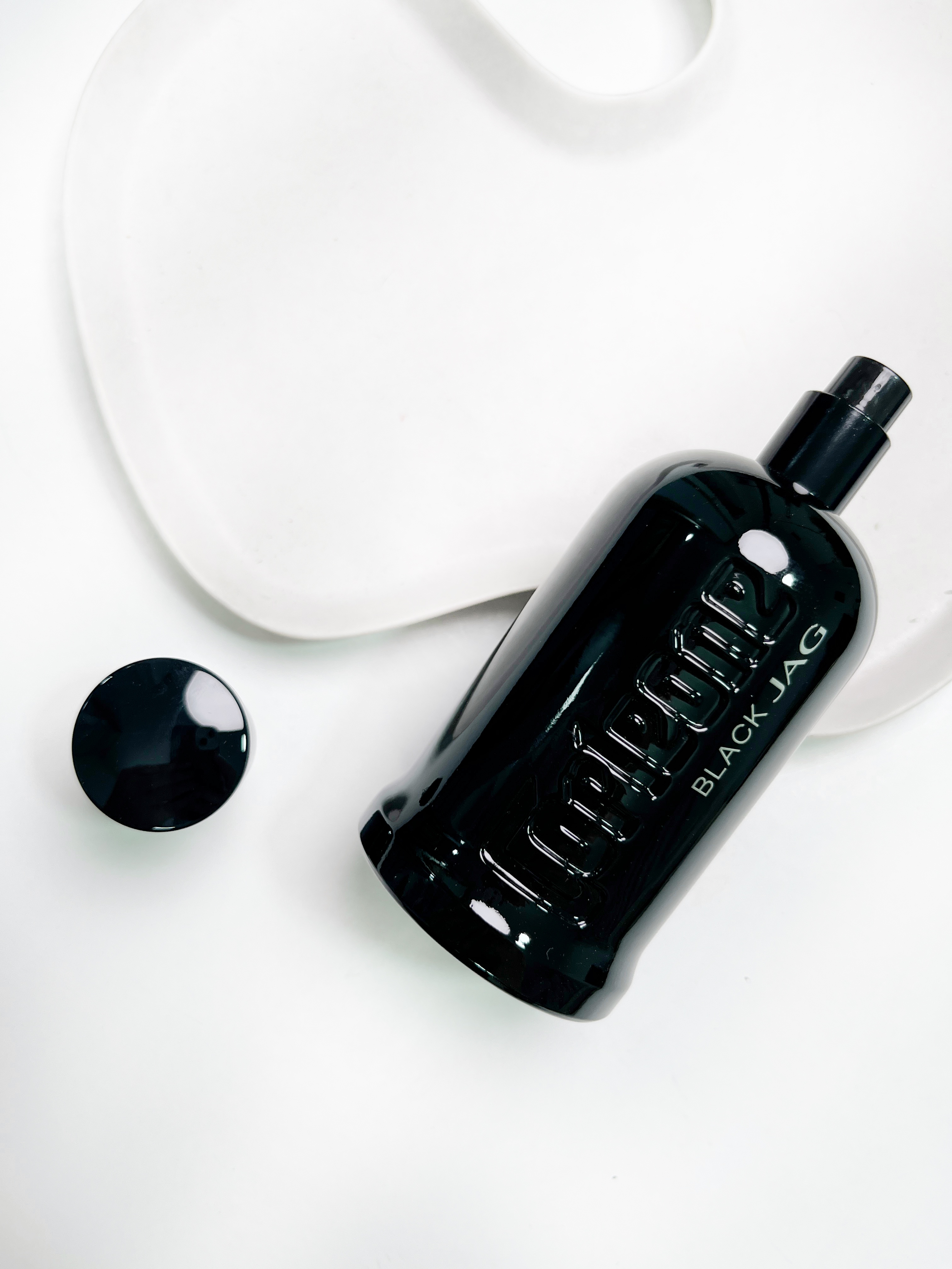 ادکلن مردانه کورلئونه بلک جگ