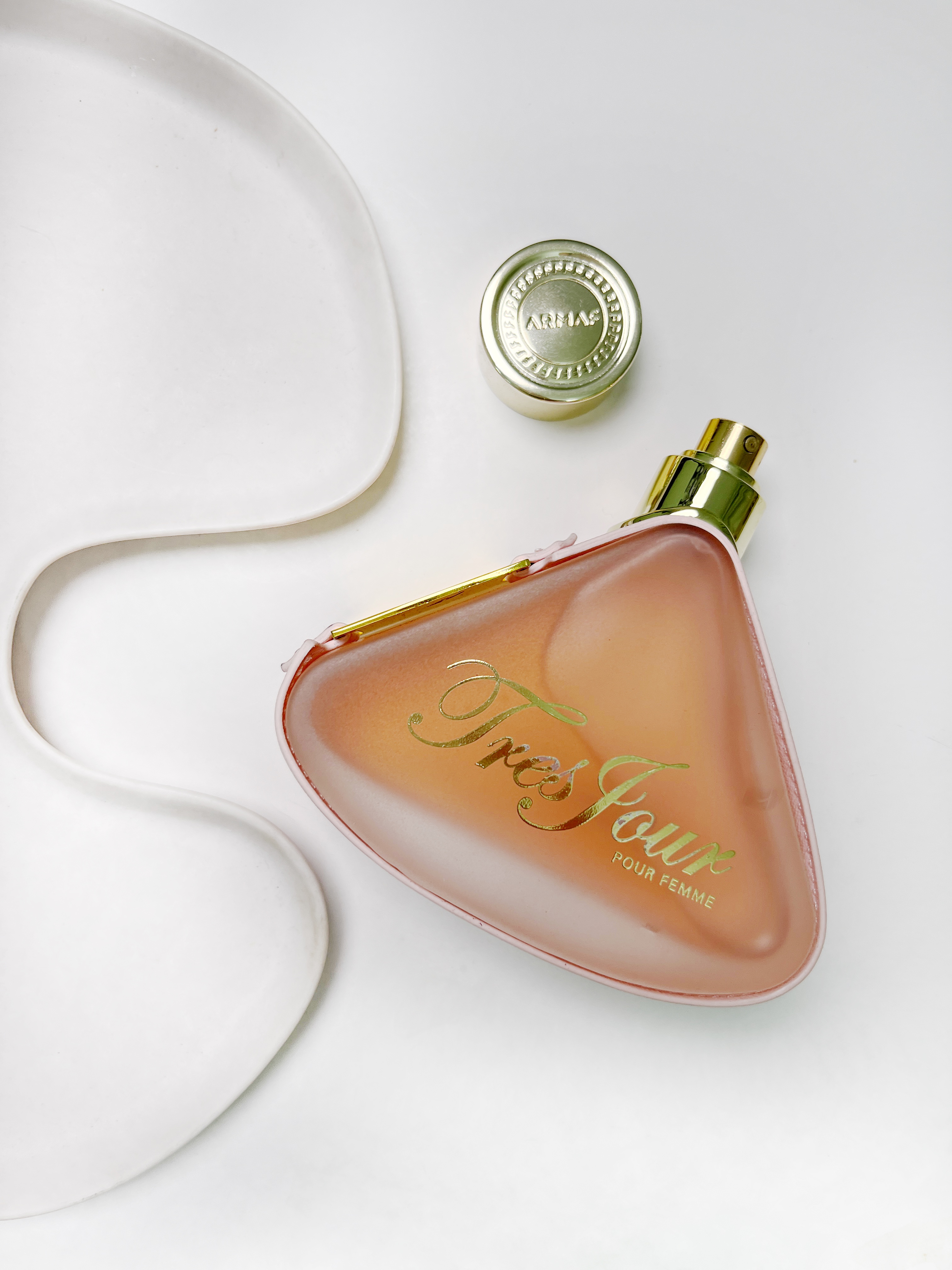 ادکلن زنانه آرماف ترس جور