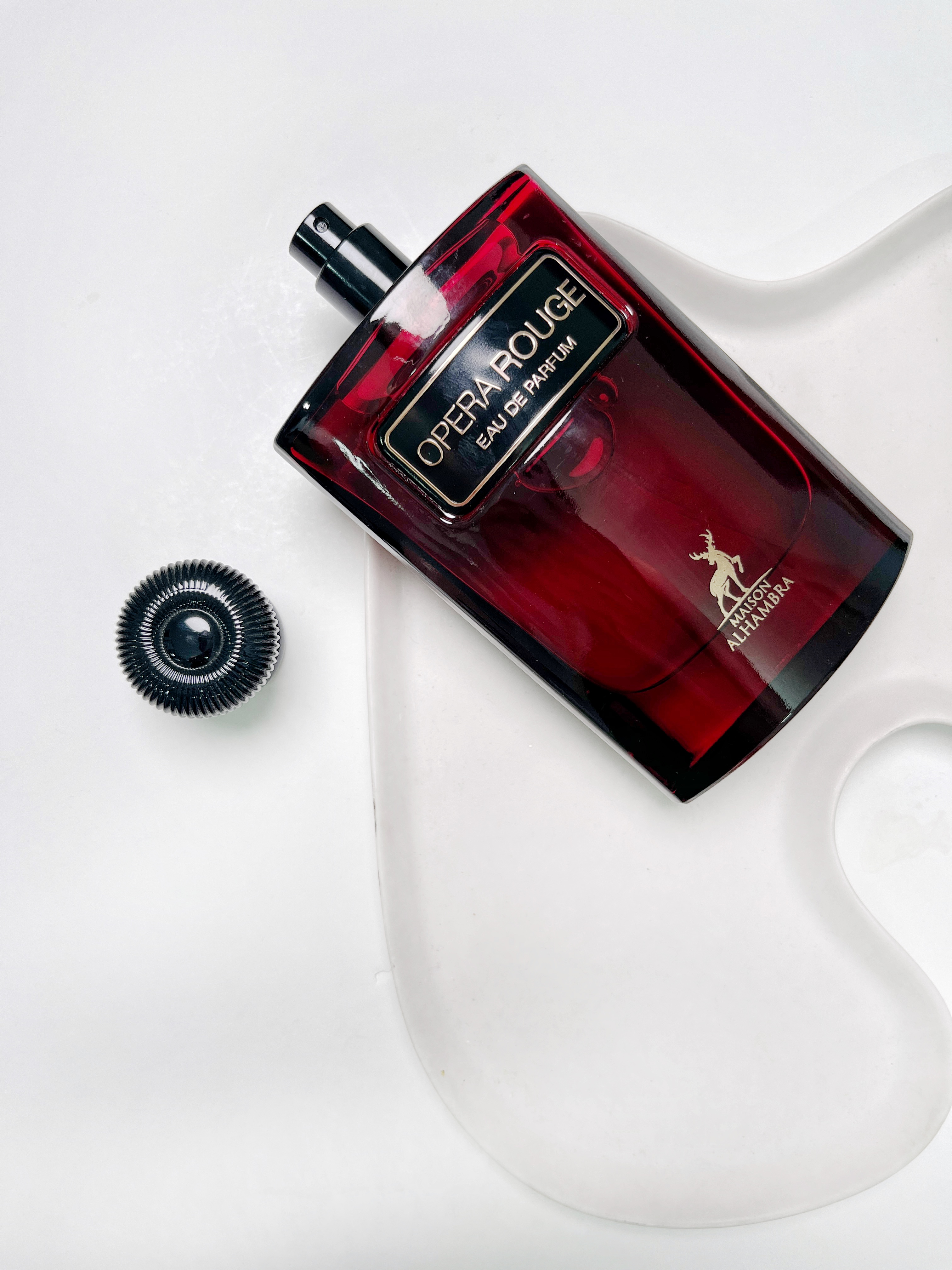 ادکلن زنانه الحمبرا اوپرا رژ